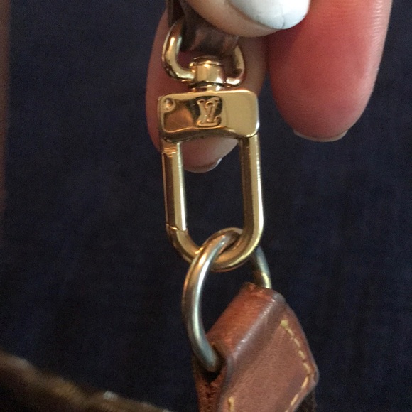 Authentic Louis Vuitton Pouch - Picture 2 of 8